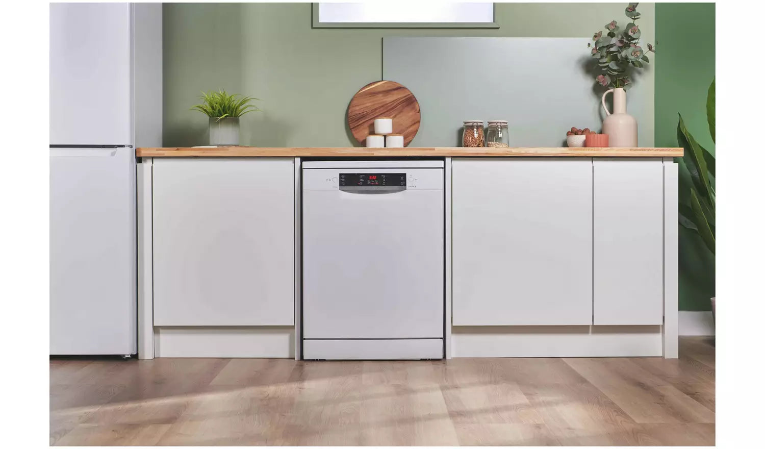 Bosch SMS26AW08G Full Size Dishwasher - White